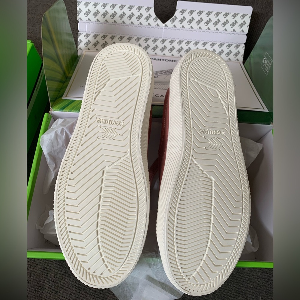 Cariuma +‎ Pantone OCA Low Withered Rose Canvas Contrast Thread Sneaker NIB 🌴 - Picture 9 of 10